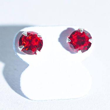 Imagem de Brinco Ponto de Luz Zircônia Rubi 5mm Prata 925 136804