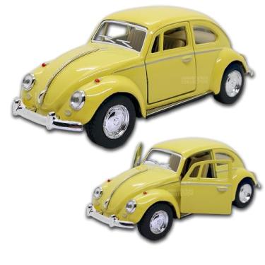 Imagem de Miniatura fusca 1967 carrinho de coleção em metal, 12 CM, 1/32, abertura de portas laterais, rodinhas em borracha e com fricção, Miniatura de carros antigos (Amarelo claro)