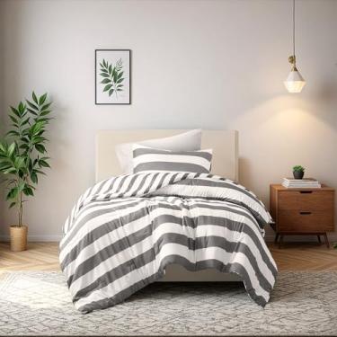 Imagem de Regency Heights Conjunto de edredom solteiro listrado reversível, de microfibra macia com design de listras de dupla face, quente e aconchegante para todas as estações, edredom e edredom de 2 peças