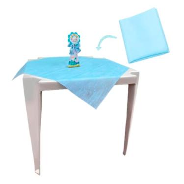 Imagem de Kit de Toalhas de Mesa TNT Quadradas, Azul Claro, 70x70cm, 50 Unidades, Cobre Mancha Decorativo para Festas e Eventos