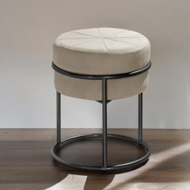 Imagem de Puff Banqueta Riad Redondo com Assento em Espuma Revestimento em Veludo Bege