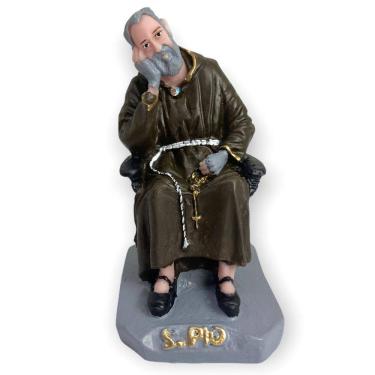Imagem de Escultura Padre Pio Sentado 11 Cm Em Resina