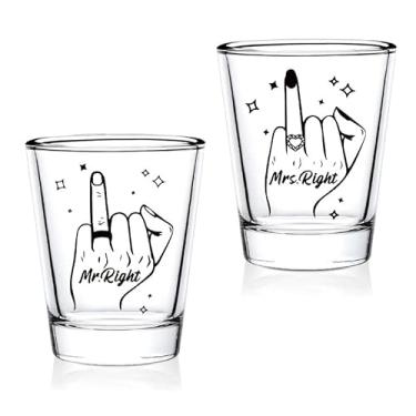 Imagem de MyGiftHub Dedo de anel preto 59 ml copos de shot de casamento padrinhos presente de festa de casamento lembrancinhas para convidados presente de chá de panela a granel para casal recém-casado Sr. e