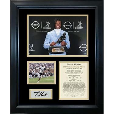 Imagem de HOFSM.COM Hall of Fame Sports Memorabilia Quadro Travis Hunter Colorado Buffaloes 2024 Heisman Trophy Winner Fac-símile Gravação a Laser Assinatura Auto 28 cm x 35 cm Colagem de Foto de Futebol