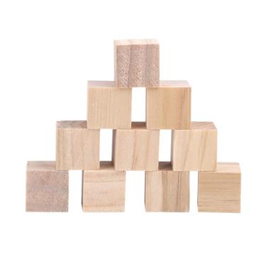 Imagem de Yctze 50pcs Naturais Bloqueios de Madeira Cubos - DIY de Artesanato de Madeira Quadrada para Brinquedos, Decoração de Casa e Projetos Criativos - Tamanho de 10 Mm Com Superfície Lisa, Design