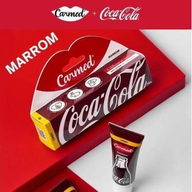 Imagem de Hidratante Labial Carmed Coca-Cola Marrom 10g  Edição Especial com Aro