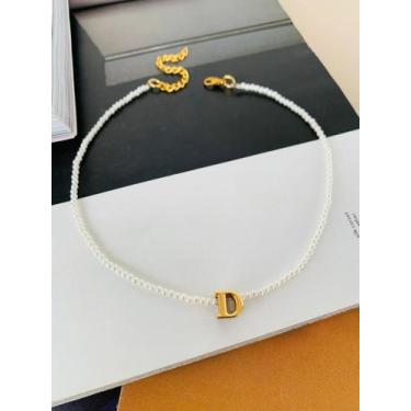 Imagem de Colar de mini Pérolas com Inicial Ouro e Prata Semi Joia - Dondocas.Bi