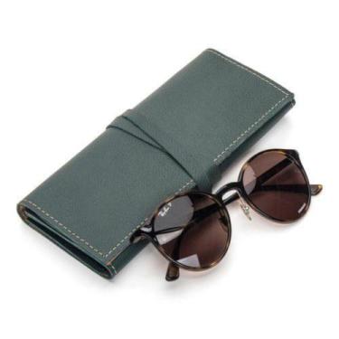 Imagem de Estojo Compacto Couro Legítimo Para Óculos e Itens Pessoais - Bertoni,