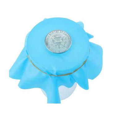 Imagem de Truque de mágica: lendária moeda de buraco negro através de filme e co