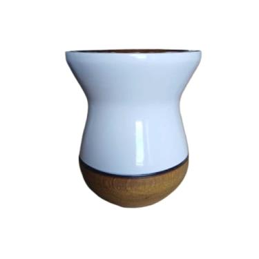 Imagem de Imbua, cabaça usada para fazer chimarrão (erva-mate)(Branca Madeira)