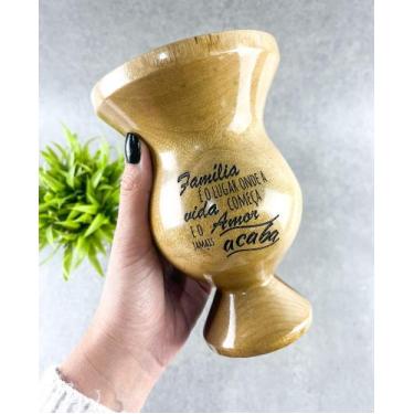 Imagem de Cuia de Madeira Lisa Com Pé - Família é o Lugar Onde a Vida Começa e o