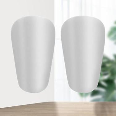 Imagem de 1 par de caneleiras brancas padrão de futebol, proteção durável de PP e EVA para jogos e prática