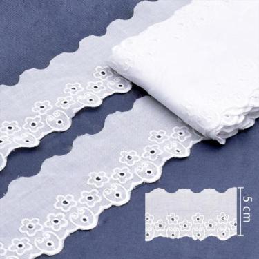 Imagem de Bordado Inglês de Algodão 5,0cm Círculo 475866 Branco - 13,7 Metros