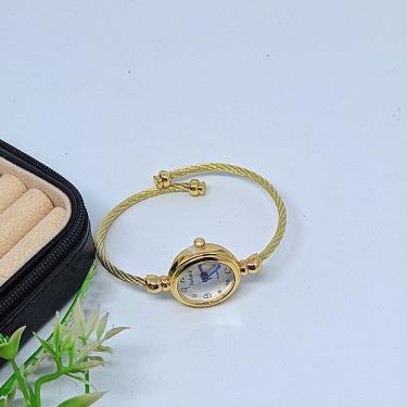 Imagem de Relógio Bracelete Feminino Aço Inoxidável Torcido Pulseira Aço Inox ajustável Quartzo Elegante Luxo Moderno Minimalista