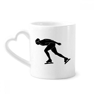 Imagem de Caneca preta com contorno esportivo de patinação de inverno copo de coração de vidro de cerâmica