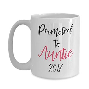 Imagem de Promoted to Auntie 2017 – Xícara de café – Canecas de tia – Ideia de presente de mordaça – Caneca de anúncio de gravidez para tia