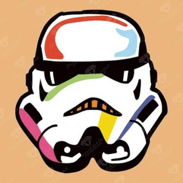 Imagem de DIAMOND ART CLUB Kit de pintura de diamante Rainbow Stormtrooper, artesanato DIY divertido para adultos, tela de arte de diamante redondo, 33 cm x 33 cm