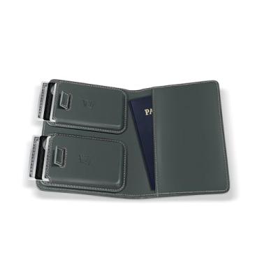 Imagem de Kings Loot Carteira com porta-passaporte – Carteira de viagem de couro com bloqueio de RFID com suporte integrado para Airtag – Comporta 1 a 6 cartões e passaporte – Aba fácil de puxar – Carteiras
