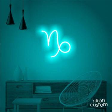 Imagem de luminaria letreiro Neon Led Signo Capricórnio 50x50 luminoso decoração