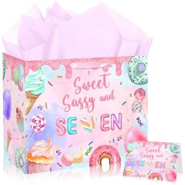 Imagem de JORHANCE Sweet Sassy e sete sacos de presente com papel de seda e cartão de aniversário, decorações Sweet Sassy e 7 aniversários, papel de embrulho de sorvete, decorações de 7º aniversário para