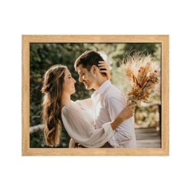 Imagem de Kit 6 Porta-Retratos de Parede 20x25 cm com Moldura em MDF – Composição de Fotos Família e Viagem(Madeira clara)