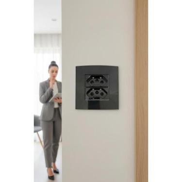 Imagem de Tomada Dupla Móveis 20A/10A Planejados Preta Embutir - Congratulations