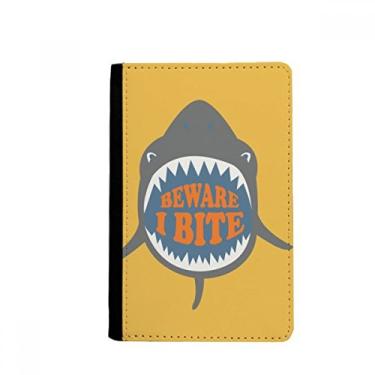 Imagem de Porta-passaporte Beware I Bite Shark ilustrado Notecase Burse capa carteira porta-cartões, Multicolor