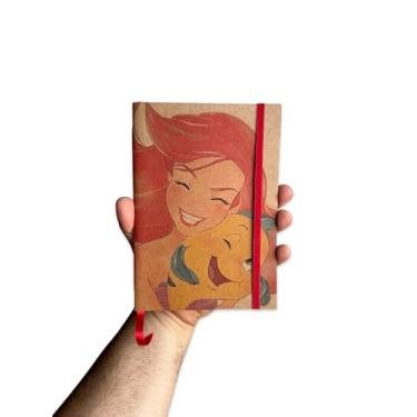Imagem de Sketchbook Caderno Coração Sketchbook Caderno A Pequena Sereia Ariel Linguado com Elástico e Marca Página AquarelaLove Amor com Elástico e Marca Página Aquarela (M (10x14cm), Reciclado 120 Páginas)