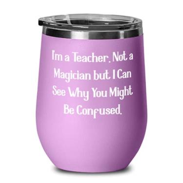 Imagem de I'm a Teacher. Not a Magician but I Can See Why You Might Bee. Teacher Wine Glass, Best Teacher, Copo de vinho isolado para amigos