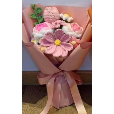 Imagem de Naiivi Buquê de flores de crochê rosa Gesang para amantes, presente de aniversário, festa, dia das mães, presentes de formatura (inclui cartão)