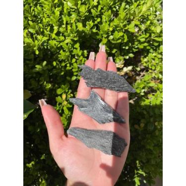 Imagem de Pedra Cianita Negra / Vassoura de Bruxa Natural - Tenda da Luz, Pedra 