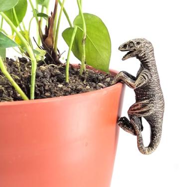 Imagem de weyheng Enfeites de gancho de vaso de flores de dinossauro, estatuetas de abraçadeira de decoração de plantador de resina, decorações de estátua de jardim para cerca, varanda, pátio, gramado, quintal