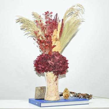 Imagem de Arranjo de Flores Desidratadas com Hortênsia Vinho + Vaso de Vidro