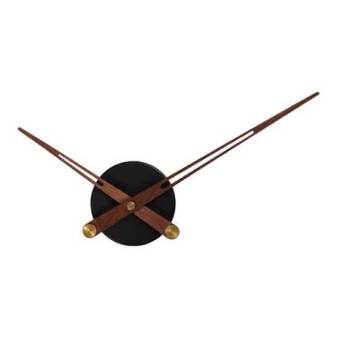 Imagem de Relógio de parede de metal moderno com ponteiros de madeira criativos 