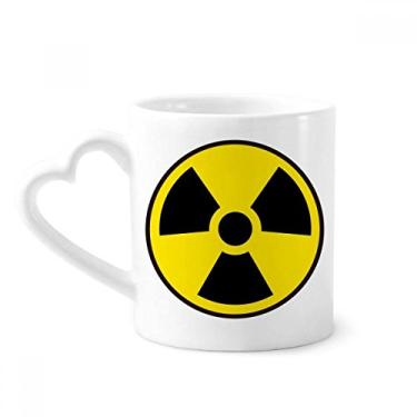 Imagem de Caneca com símbolo de radiação química perigosa amarela caneca de café cerâmica copo de coração de vidro
