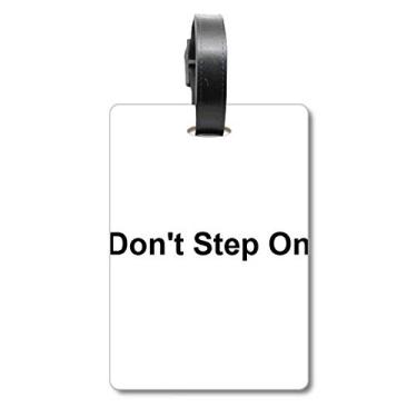 Imagem de Etiqueta de mala Don't Step On preta com estampa de símbolo, etiqueta para bagagem e cartão de bagagem