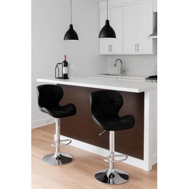 Imagem de Kit 2 Banquetas Altas Giratórias, Estofadas em PU Preto, Base Cromada, Altura Regulável, Design Moderno