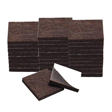 Imagem de uxcell 30 peças de almofadas de feltro para móveis, quadradas, 3,8 cm, antiderrapantes, resistentes a arranhões para cadeira, armário, pés, protetor de perna marrom