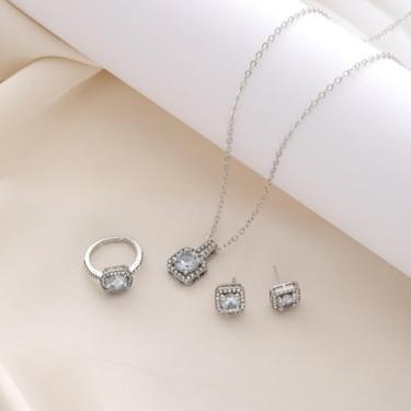 Imagem de Conjunto de joias de zircônia com corte almofadado de 4 peças: colar, brincos e anel para mulheres, conjunto hipoalergênico de presente de noiva para dia dos namorados, acessórios de noivado de