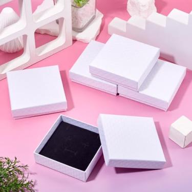Imagem de 5 caixas de joias de papelão, 9 x 8 x 2,5 cm, pequenas caixas de joias, colar branco, brinco, caixa de anel com esponja para Natal, casamentos, dia dos namorados, presente de aniversário