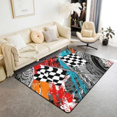 Imagem de Erosebridal Tapete de área de carro de corrida para meninos, tema de jogo de carro de corrida, tapete antiderrapante para crianças adolescentes, tapete hippie com padrão de ruga, tapete decorativo com bandeira quadriculada preto e branco, 13 x 17, preto cinza