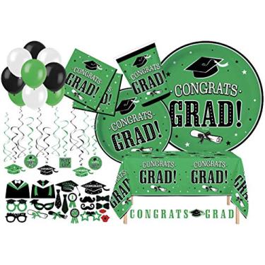 Imagem de Serve 30 | Pacote completo de festa | Artigos de festa verde de parabéns | Pratos de papel de jantar de 22,8 cm | Pratos de papel de sobremesa de 17,7 cm | Copos de 255 g | Guardanapos de 3 camadas | 2 capas de mesa | 20 adereços para fotos | 1 faixa | Artigos de festa de formatura verde tema de fes