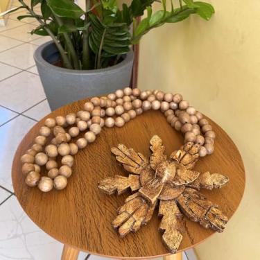 Imagem de Colar de Mesa Decorativo Grande Divino Espirito Santo