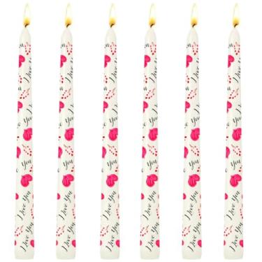 Imagem de Pacote com 6 velas cônicas impressas para o Dia dos Namorados, 25 cm marfim sem perfume com Love You e padrão de coração rosa-choque, velas decorativas sem gotejamento e sem fumaça para jantar