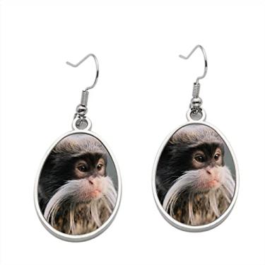 Imagem de Brinco Emperor Tamarin Macaco no galho com bigode branco 3 - Brincos pendentes para meninas - Presente de festa de aniversário dos namorados
