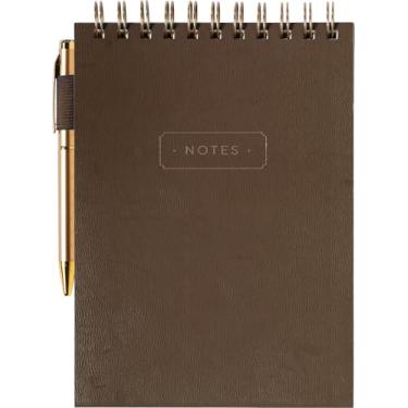 Imagem de WORLD TRAVELER Caderno espiral superior forrado Eccolo, bloco de esteno metálico com capa flexível com caneta incluída (240 páginas perfuradas), bloco de notas A5 ideal para anotações na escola,