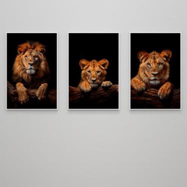 Imagem de Quadro decorativo trio família de leão com 1 filhote - MeMoldura, Mold