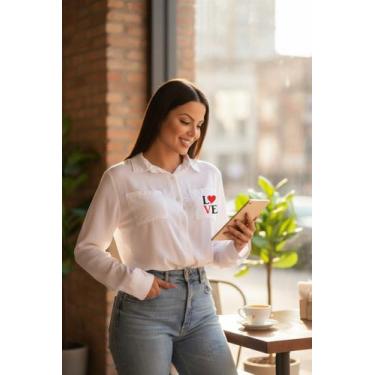Imagem de Camisa Feminina Social de Botão Branca Manga Longa Com Bolsos na Frent