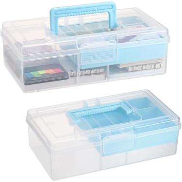 Imagem de JUXYES Pacote com 2 caixas de armazenamento de plástico com divisórias removíveis, caixa de costura de material de artesanato transparente com tampa, estojo de armazenamento de papelaria de 2 camadas