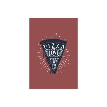 Imagem de Placa Decorativa MDF Pizza Frase Mordida Inglês 20x30cm - Quartinhos